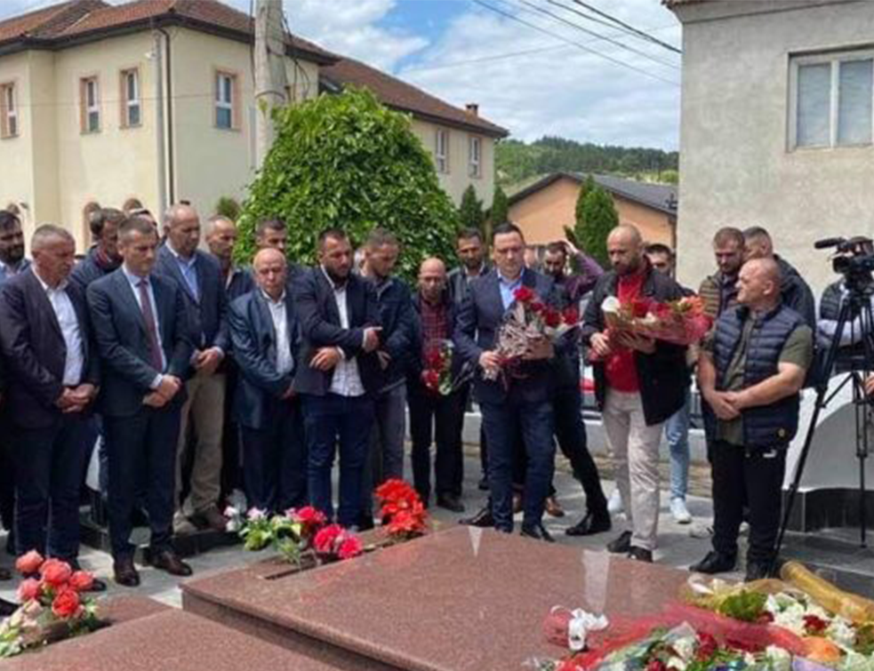 Albance usred Srbije ponovo okupio terorista- komandant Leši